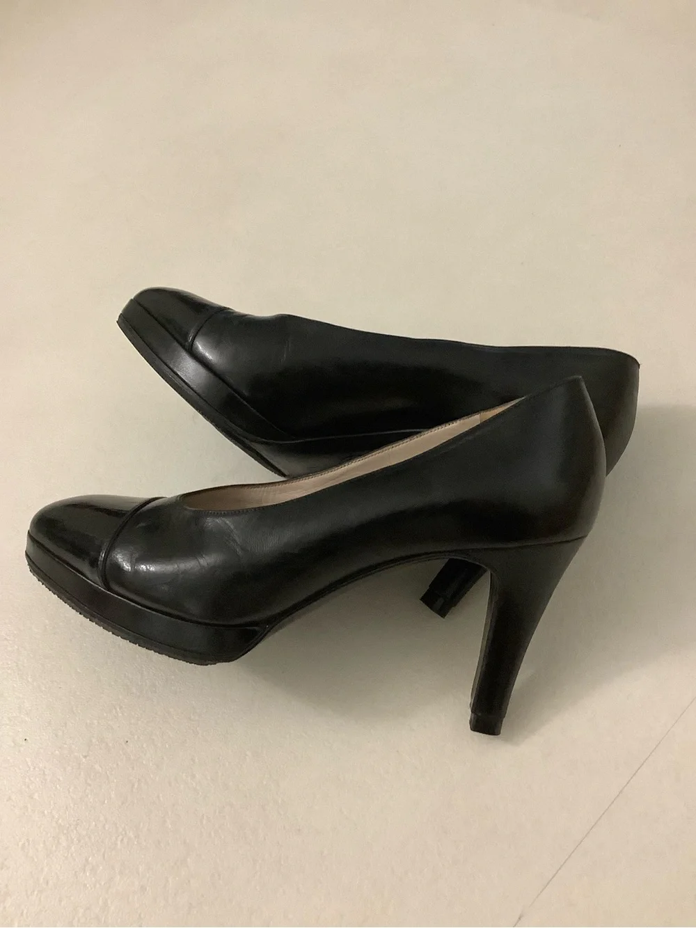Authentic vintage Chanel Cap Toe Pumps heel size 35